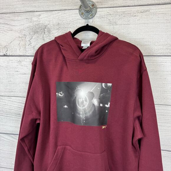 Reebok Unisex Maroon Hip Hop Graphic Pullover Hoodie Size Large - Picture 2 of 9